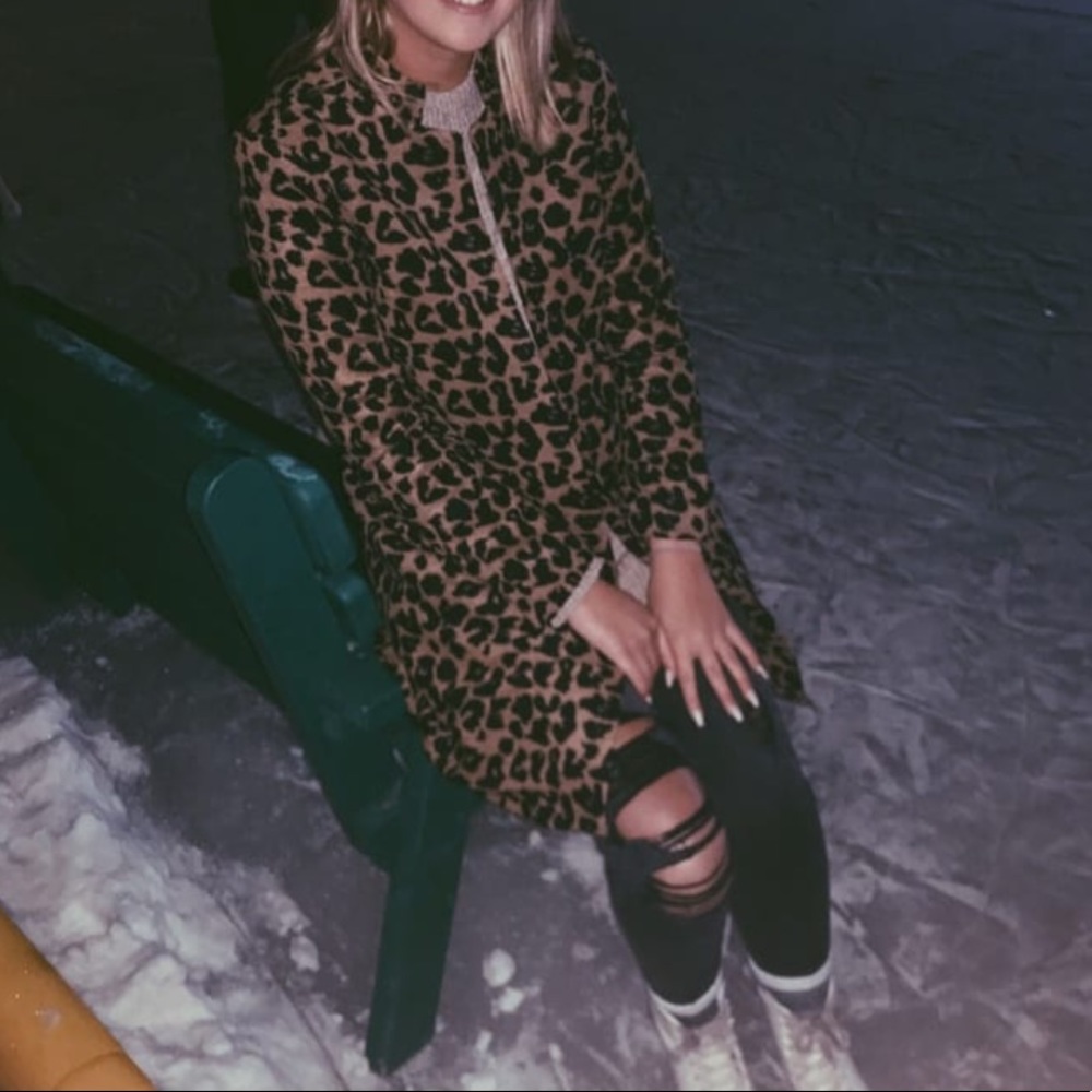 Lulu's Leopard Print Coat - Picture 4 of 5